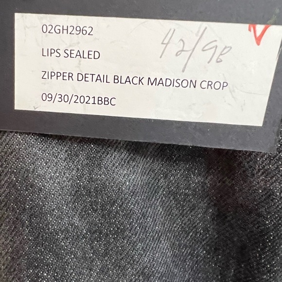 BLANKNYC Zipper Detail Black Madison Crop Pants Size 27 - Picture 9 of 13